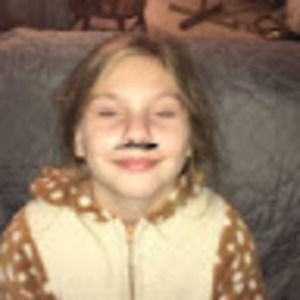 Meet your Posher, Danielle